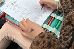 De waarnemingen worden zorgvuldig genoteerd